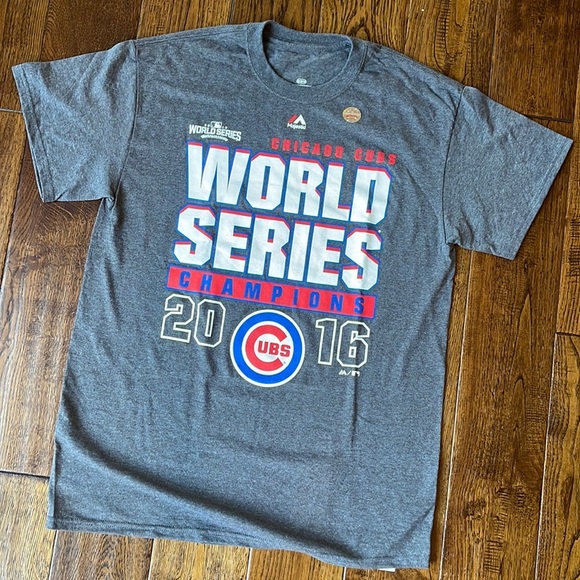Chicago cubs 2016 World Series champions tshirt size medium adult never worn - Picture 1 of 3
